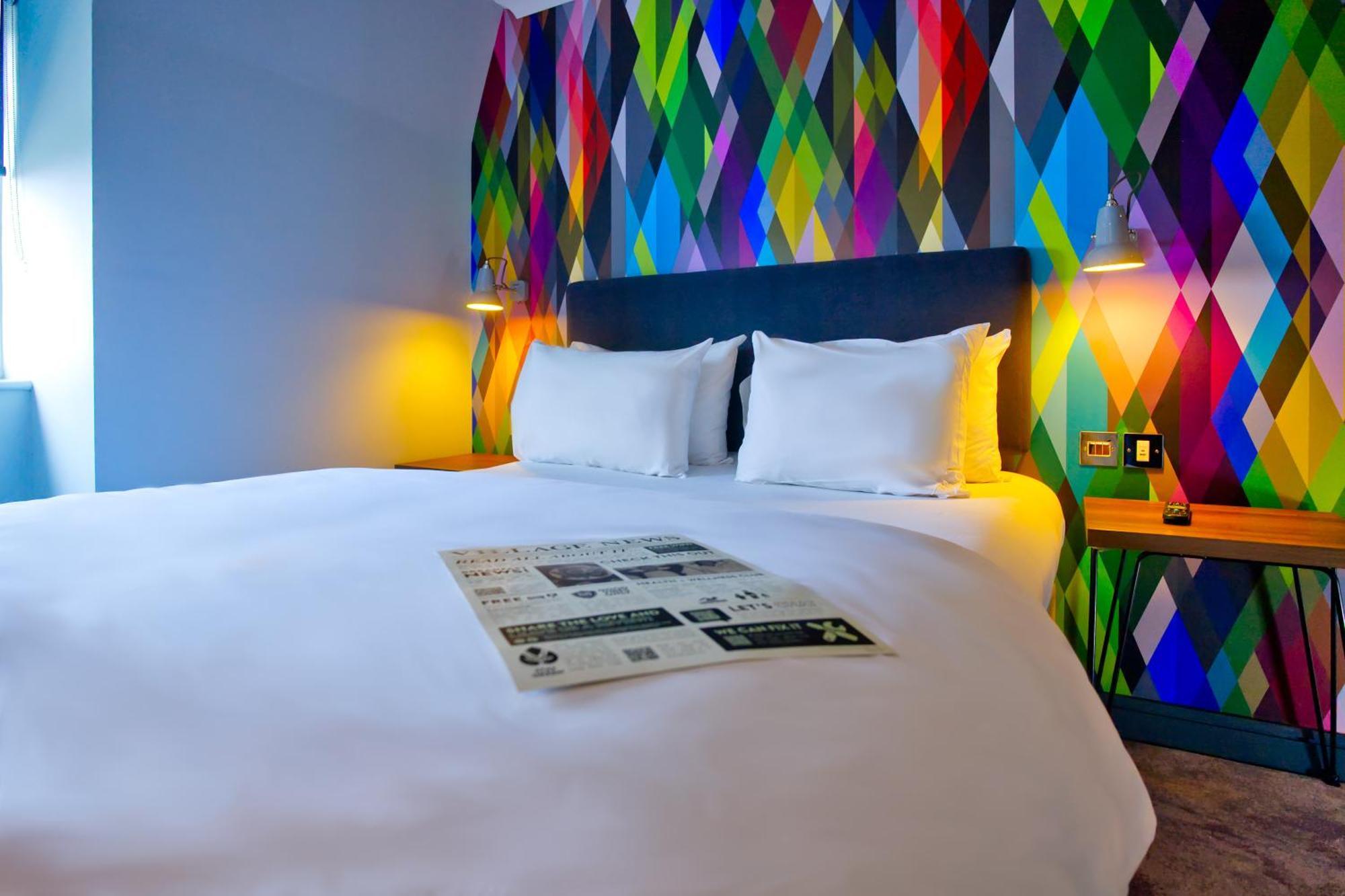 Village Hotel Manchester Гайд Екстер'єр фото